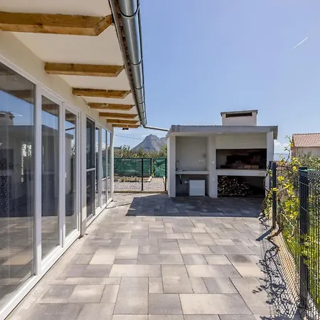 Kuca Za Odmor Arka *