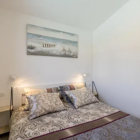 Holiday home Kuca Za Odmor Arka